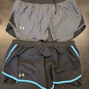 Under Armour Women's Black and Blue Athletic Shorts LARGE